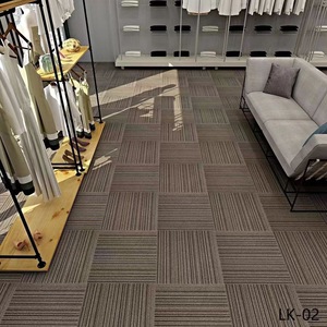 <span class=keywords><strong>Dalles</strong></span> <span class=keywords><strong>de</strong></span> <span class=keywords><strong>moquette</strong></span> modulaires insonorisées à motif puzzle moderne 50x50, prix abordable, pour animaux <span class=keywords><strong>de</strong></span> compagnie, avec coussinets - Product Image 4