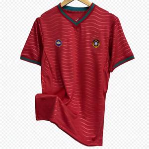 Camiseta de Fútbol Personalizada Mundial 2026 Unisex de Alta Calidad al por Mayor 100% Poliéster Portugal Local Transpirable de Secado Rápido con Rayas y Manga Corta - Product Image 2