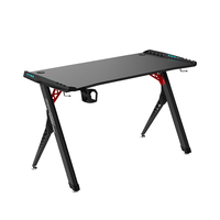 Prix d'usine de haute qualité LED-Lit extensible PC Gaming Desk Carbone Surface Bois Métal Matériel pour les joueurs