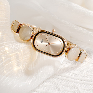 Montre-bracelet artistique pour femmes, cadran ovale, montre à quartz pour dames - Product Image 4
