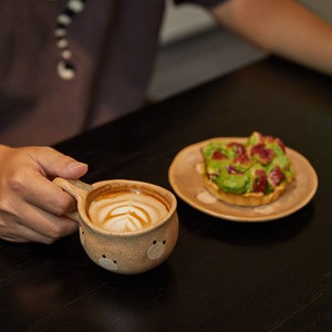 Set di Tazze da Caffè Fatte a Mano con Motivo Vintage di Orsetti, Adatte per Microonde e Lavastoviglie, Piccole e Graziose per Tè e <span class=keywords><strong>Acqua</strong></span> - Product Image 3