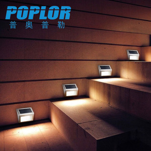 ไฟติดผนังโซลาร์เซลล์ Poplor แบบ 3 LED ทำจากอลูมิเนียมอัลลอยด์ สำหรับสวนภายนอกอาคาร พร้อมเซ็นเซอร์ตรวจจับแสง - Product Image 5