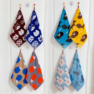 Serviette carrée en coton imprimé motif dessin animé, trois couches de gaze, 100 % coton, pour enfants - Product Image 1