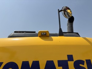 รถตักดิน Komatsu รถขุดดิน PC200 210 220 KomatsuPC210-8มือสอง - Product Image 4