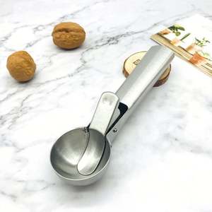 ช้อนตักน้ำแข็งสแตนเลสทนทานต่อการใช้งานดีไซน์ทริกเกอร์ช้อนน้ำแข็งปลอดภัยเป็นมิตรต่อสิ่งแวดล้อมใช้กับเครื่องล้างจาน - Product Image 2