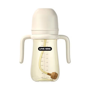 Biberon d'alimentation <span class=keywords><strong>pour</strong></span> <span class=keywords><strong>bébé</strong></span> 300 ml avec logo personnalisé OEM ODM, paille en silicone de qualité alimentaire, biberon anti-colique en PP - Product Image 4