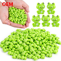 Figurine de grenouille verte miniature en plastique et résine OEM, ornement de micro-paysage, accessoires de décoration pour maison de poupée et bonsaï, artisanat DIY