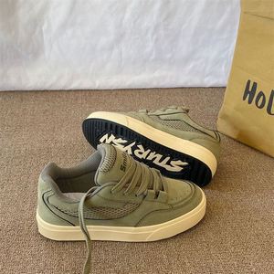 Chaussures de skate rétro pour couple, style coréen tendance, confortables, légères, style streetwear américain et hongkongais, chaussures de sport décontractées - Product Image 5