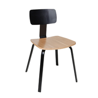 Chaise de salle à manger en placage de frêne avec cadre en métal noir, assise en contreplaqué, dossier rectangulaire tubulaire, chaise de salle à manger pour café et bistrot, vente en gros