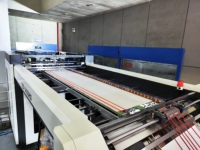 Machine à plastifier le papier à cannelure automatique Youbond pour la fabrication de carton