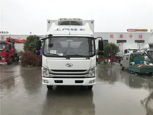 Speciale Hot Selling China Lichte Vrachtwagens Lichaam Kam Kleine Vrachtwagens Gekoelde Vrachtwagen Lichaam