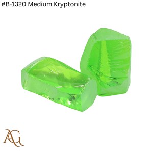 Nano Lab Grown Rough # B 1320 Medium Kryptonite inclus, pierre synthétique de qualité gemme, simulée, créée en laboratoire, calibrée pour la taille de pierres précieuses - Product Image 1