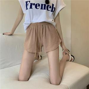 Vente en gros de shorts de course bon marché pour femmes pantalons d'été amples et décontractés de <span class=keywords><strong>grande</strong></span> <span class=keywords><strong>taille</strong></span> à jambe large et <span class=keywords><strong>taille</strong></span> haute pour le sport - Product Image 6
