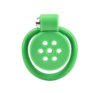 อุปกรณ์ล็อคองคชาตชายแบบปลดล็อคด้วยการกดครั้งเดียว 5 ห่วง พลาสติกสีเขียวแบบแบน สำหรับผู้ชาย - Product Image 1