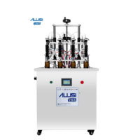 Machine de remplissage de parfum semi-automatique à quatre buses en acier inoxydable avec agitateur, capacité 10-250 ml, technologie sous vide, haute précision