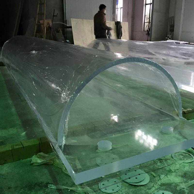 โปร่งใส