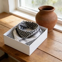 Shemagh Keffiyeh Hijab Châle 100% Polyester en Mousseline à Carreaux et à Motifs Écossais Unisexe Respirant Doux pour la Peau Usage Quotidien