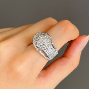 Anello Hip Hop con Pavé per Uomo, Gioiello da Dito di Lusso per Moda Street - Product Image 2