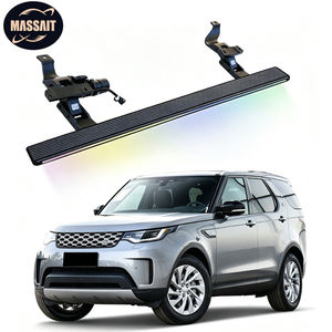 Pedane Laterali Retrattili Elettriche a LED MASSAIT per <span class=keywords><strong>Land</strong></span> <span class=keywords><strong>Rover</strong></span> <span class=keywords><strong>Discovery</strong></span> 3, in Alluminio Anti-Pizzicamento, Nere, Senza Foratura - Product Image 1