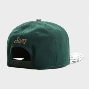 Cappello da Baseball a 5 Pannelli in PVC Verde con Lettera <span class=keywords><strong>C</strong></span>, Stile Hip-Hop Trendy per Adulti, Regolabile, Quattro Stagioni, Sportivo, Stile Street - Product Image 3