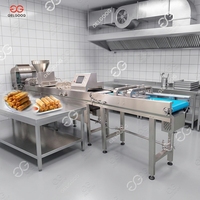 Machine à rouleaux de printemps compacte, plieuse automatique de feuilles, machine à garnir les lumpias, friteuse à lumpias à gaz, équipement de cuisson