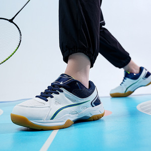 Nouvelles chaussures de sport unisexes respirantes, antidérapantes et légères en maille pour le badminton, le tennis de table et l'entraînement au volley-ball - Product Image 2