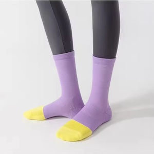 Seamless Toe High Reflective Night Safety Outdoor Hiking Reflective <b>Running</b> Cycling <b>Socks</b> High Quality Wholesale - Product Image 4
