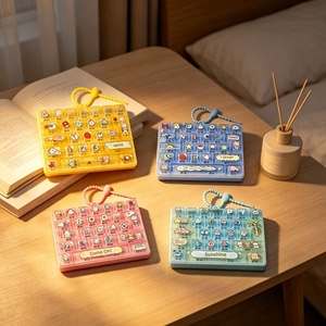 Porte-clés créatif en gel de silicone, pendentif à pression pour le bout des doigts, breloque à thème animal, gadget de décompression, <span class=keywords><strong>clavier</strong></span> mécanique 26 touches - Product Image 3