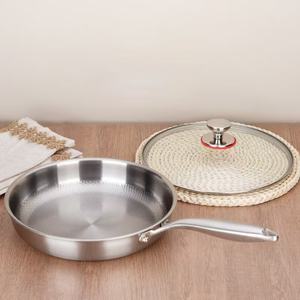 Sartén y Olla <span class=keywords><strong>de</strong></span> <span class=keywords><strong>Titanio</strong></span> Sin Recubrimiento <span class=keywords><strong>de</strong></span> 26/28/30/32 cm, Ecológica, para Senderismo y Camping al Aire Libre, con Tapa <span class=keywords><strong>de</strong></span> Vidrio - Product Image 2