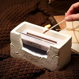 <span class=keywords><strong>Bougie</strong></span> parfumée vintage en <span class=keywords><strong>bois</strong></span>, longue et rustique, en cire de soja naturelle, dans un bocal en forme de brique, pour la décoration intérieure, Thanksgiving, Noël - Product Image 1