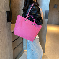 Grand sac fourre-tout personnalisé OEM ODM Sacs à main de créateur de luxe Sacs à main avec chaîne en toile de couleurs vives