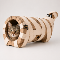 Tunnel pour chat en carton ondulé en forme de momie avec ouvertures pour accrocher
