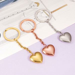 Caja de Acero Inoxidable Personalizada y Sencilla para Parejas, Caja de Regalo para Mejores Amigos, Colgante de Corazón con Espacio para Foto y Llavero - Product Image 3
