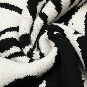 Áo len nam dệt kim phong cách retro hip hop, logo OEM tùy chỉnh, màu đen, chất liệu len acrylic, họa tiết đầu lâu trắng, thích hợp cho mùa thu - Product Image 5