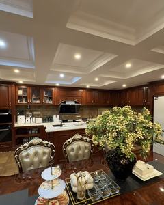 Modern çiftlik mutfak dolabı amerikan tarzı daire mutfak için katı ahşap sıkıntılı bitirmek - Product Image 4