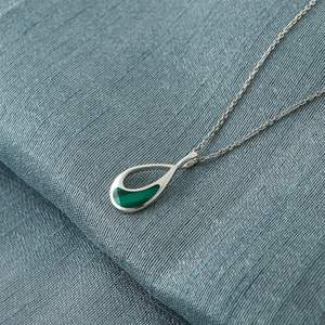 GEMKORA – collier avec pendentif en cristal de malachite, en argent 925, en forme de goutte d'eau, serti de pierres précieuses vertes naturelles, à porter au quotidien - Product Image 3