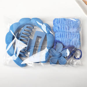 Lot de 16 Pièces/Ensemble : Bracelets Poignets Doux pour Spa, Bandeaux à Nœuds, Pinces à Cheveux Fleuries en Plastique pour Femmes – Accessoires Cheveux en Gros - Product Image 3