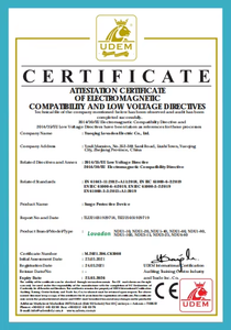 Dispositivo <span class=keywords><strong>di</strong></span> protezione contro le sovratensioni 80KA 4P T2 SPD 380V con protezione 2.2KV per sistemi <span class=keywords><strong>di</strong></span> alimentazione industriale - Product Image 2
