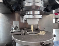 Machine de fabrication de semoule de haute qualité Kubba Maker Moon Cake Filling Making Maamoul Making Machine