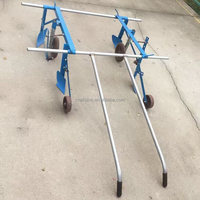 Machine manuelle multifonctionnelle à recouvrir les bords et les films pour l'installation de paillis de plastique et d'irrigation goutte à goutte