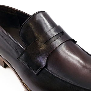 Chaussures Oxford de luxe pour hommes, faites à la main, durables, de haute qualité, bicolores, style vintage, confortables, respirantes, en cuir véritable, légères pour l'automne - Product Image 5