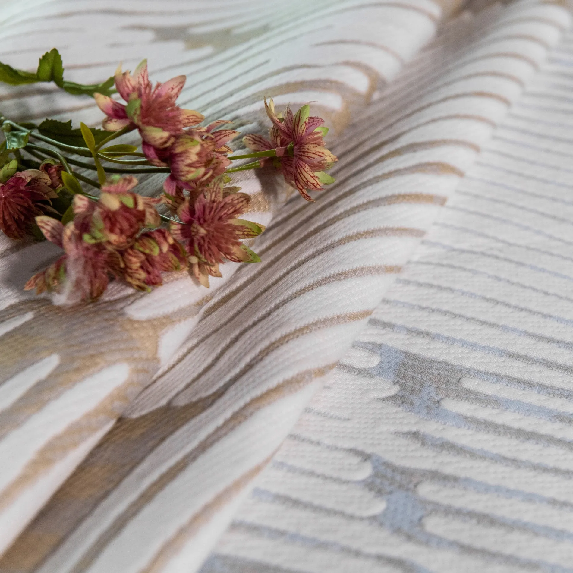 Tela textil para el hogar personalizada de alto peso de 520gsm para Funda de colchón tela de punto para colchón Jacquard Doble