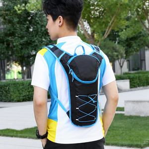 Mochila Plegable Ligera para Botella de Agua, para <span class=keywords><strong>Hombre</strong></span> y Mujer, para Senderismo, Deportes al Aire Libre, Viajes, Cross Country, Ciclismo y Running - Product Image 1