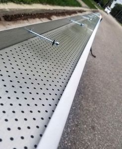 Diskon besar desain Modern vinil ringan dan penjaga saluran UPVC sistem drainase luar ruangan pelindung diskon besar untuk pencegahan daun - Product Image 6