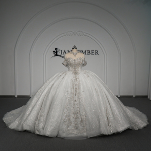 Vestido de Novia de Lujo Hz020-Pz, Magnífico Vestido de Gala Color Marfil con Lentejuelas, Hombros Descubiertos, Corsé con Cuentas de Cristal - Product Image 1