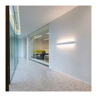 Profil de lumière LED Offre Spéciale haut et bas avec profil de LED linéaire à deux bandes LED pour l'éclairage intérieur sur la décoration murale 42.3*90mm