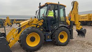 Retroexcavadora LIUGONG 777A-S con Mayor Capacidad de Cucharón - Product Image 3