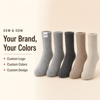 Chaussettes en peluche personnalisées, chaussettes épaisses en chenille pour femmes et hommes, chaussettes confortables pour dormir et se détendre, OEM ODM en gros