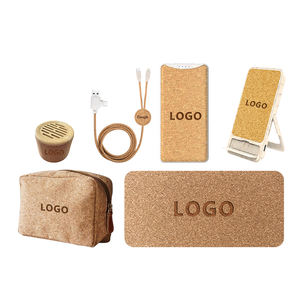 カスタムロゴエコフレンドリーコルクウッドプロモギフトキットPu Storgeバッグ3 in 1データケーブルPowerbank電話ホルダースピーカープレゼントギフト - Product Image 1