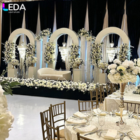 LEDA Prix d'usine Ensemble de toile de fond arquée en acrylique blanc, fond de scène en acrylique personnalisé pour la décoration d'événements de mariage